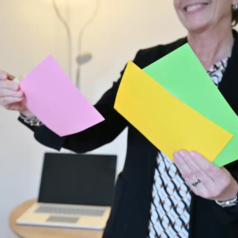Yvonne Bogenstätter bei der Arbeit